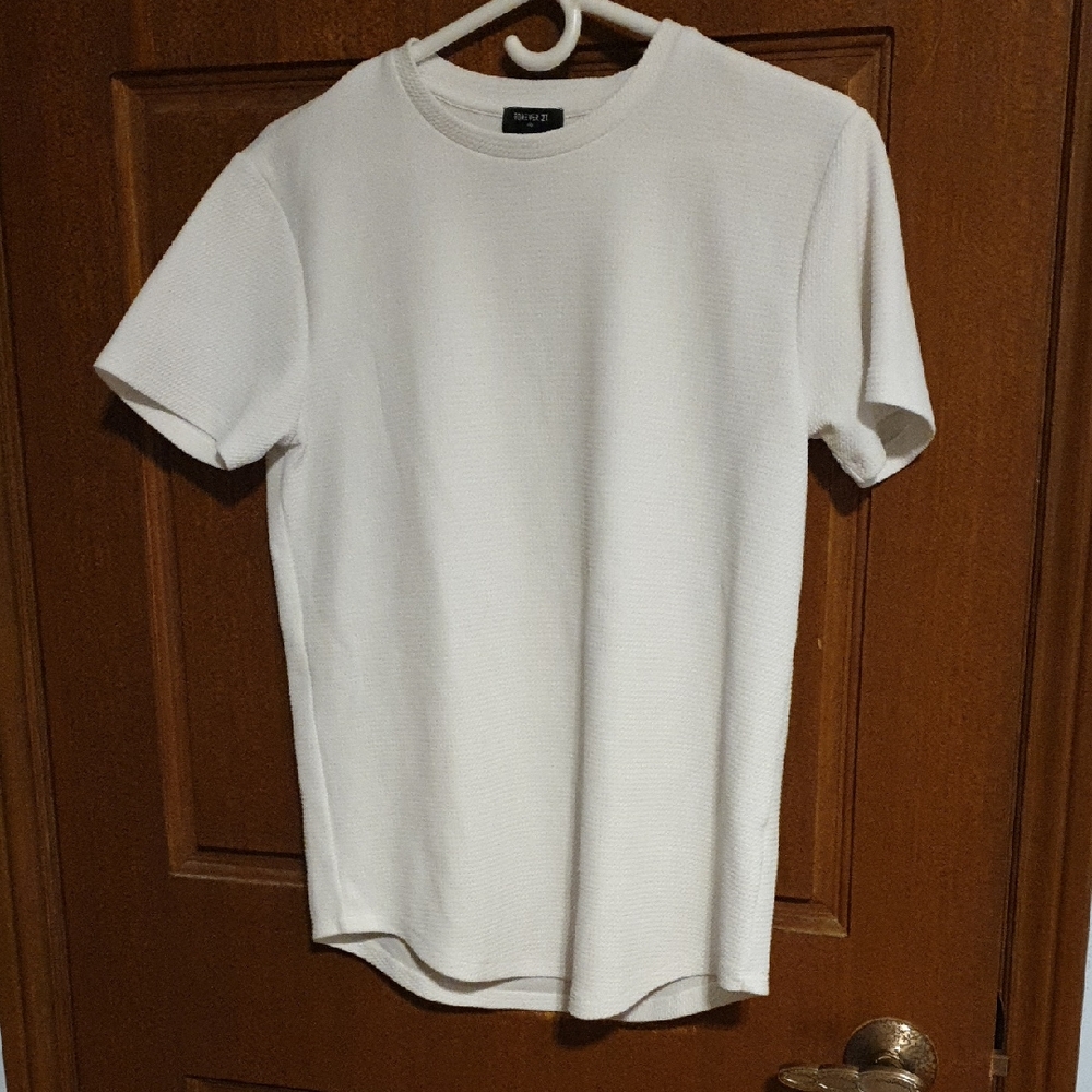 Theory White Short Sleeve Tee